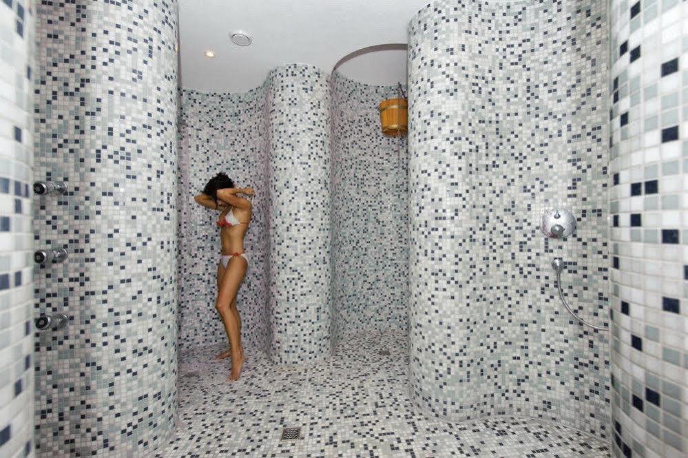 Aquarius-Aqua Apartment Kołobrzeg Esterno foto